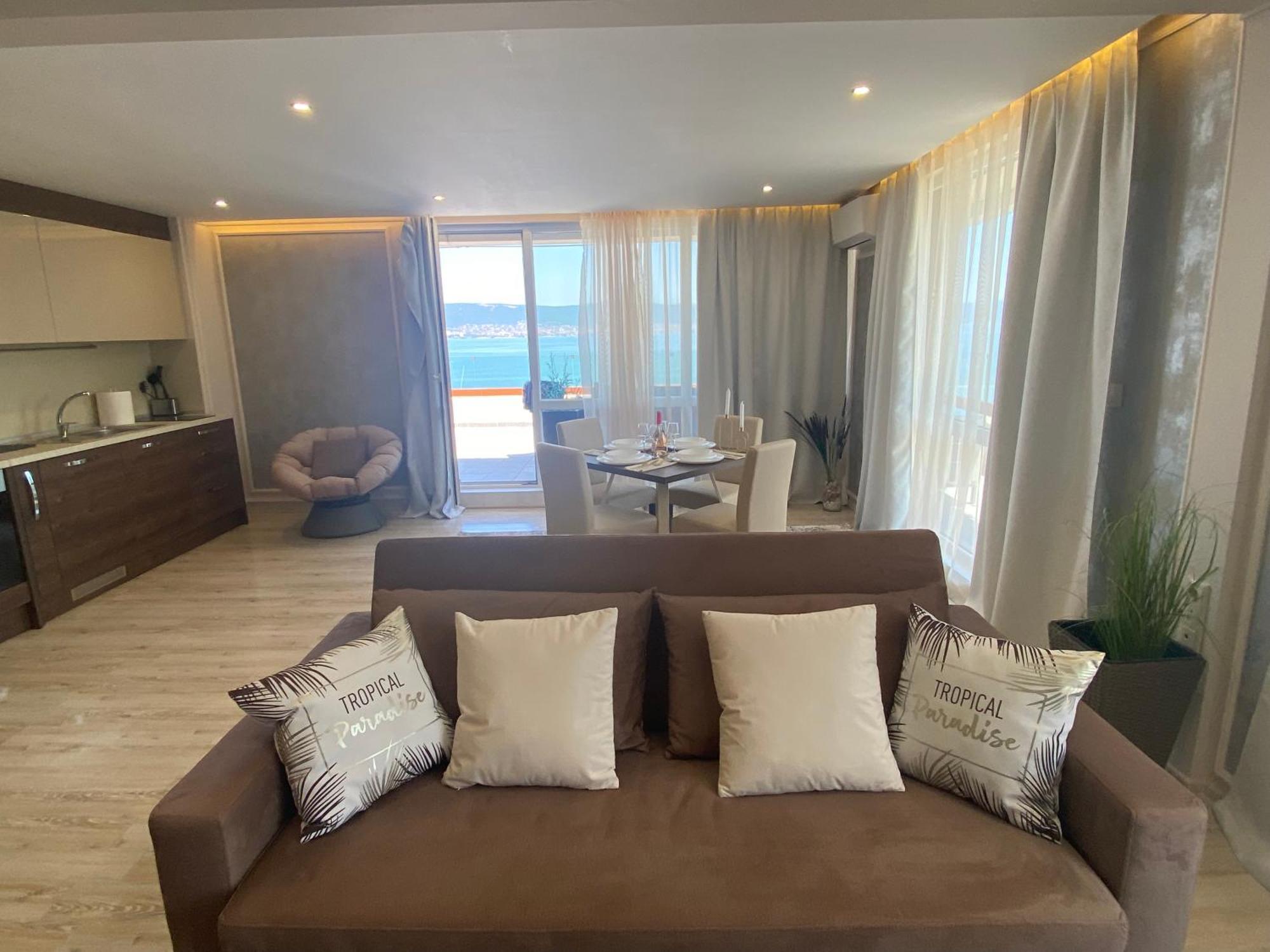 Paradiso 'В' 607 Large Luxury Apartment Nesebar Exterior photo